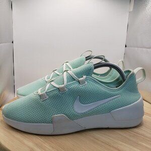 WOMEN'S NIKE RUNNING TENNIS SHOES SNEAKERS AJ8799 SIZE 10 SEAFOAM  LNC